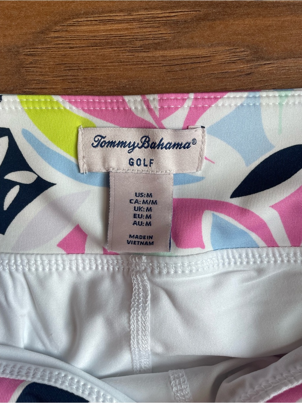 Tommy Bahama Golf Floral Print Skort Skirt Pastel Pink Blue Green Size Medium - Picture 3 of 7